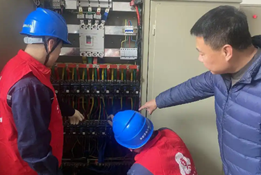 国网阜新供电公司：电力“义诊”进校园 用心护航开学季